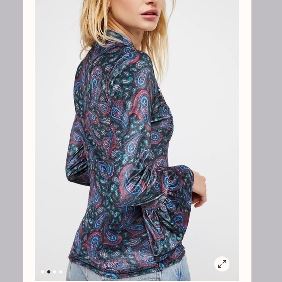 NWT Free People We The Free L’Amour Velvet Tee - Picture 7 of 16